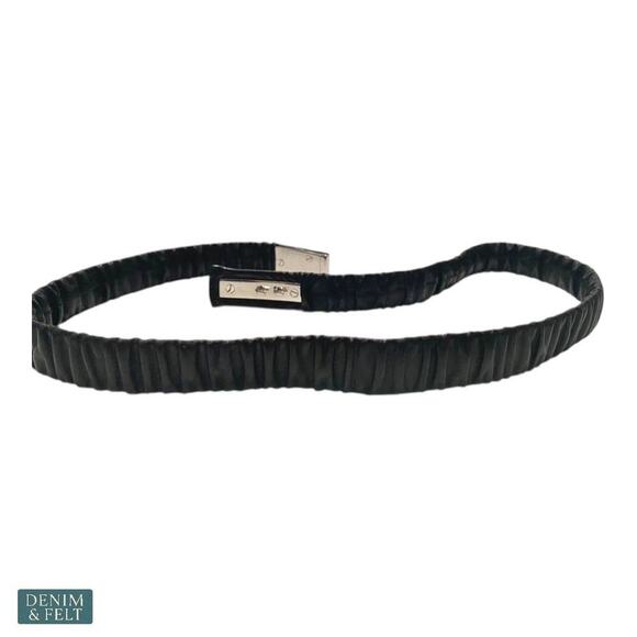 Gucci Black Leather Ruched Stretch Belt w/ Silver Logo Plate Buckle Womens Italy main image 6